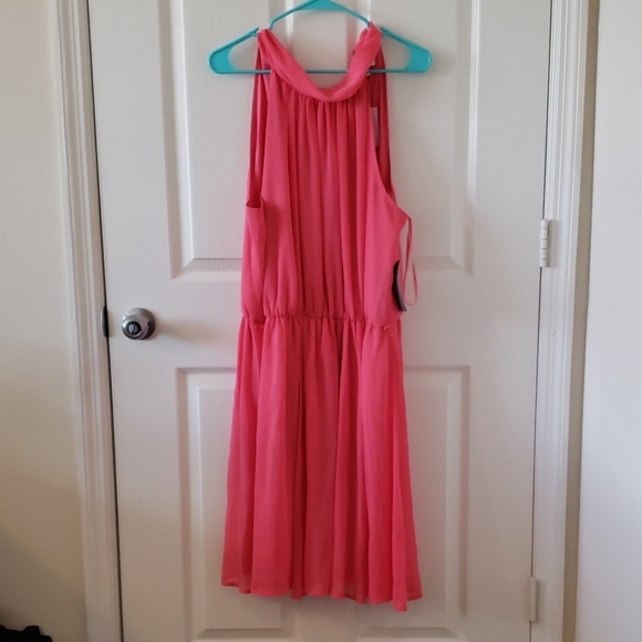 New York & Company Dresses & Skirts - Eva Mendes NY&C pink dress.